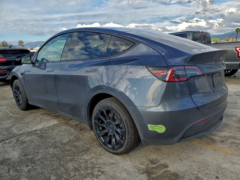 Фото 2 - TESLA MODEL Y