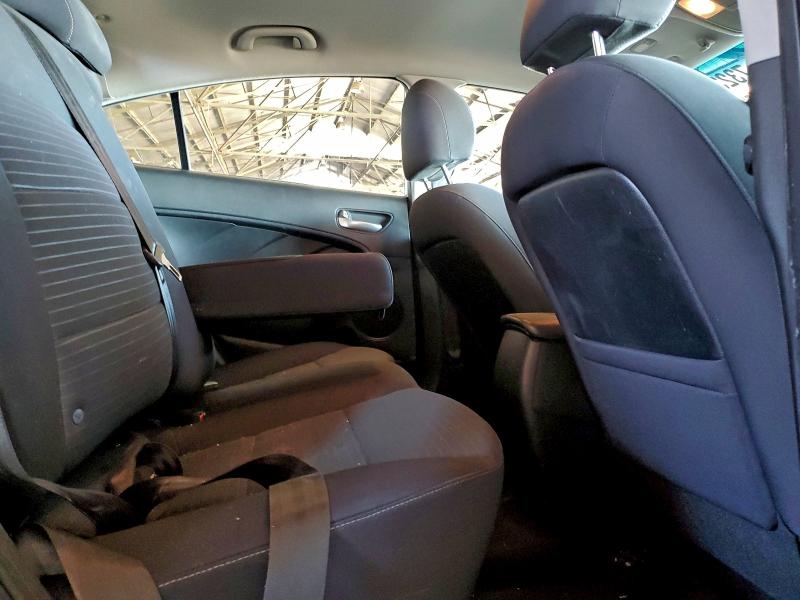 Фото 10 - KIA FORTE