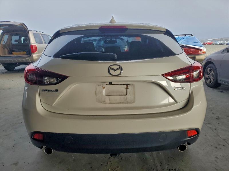 Фото 6 - MAZDA 3