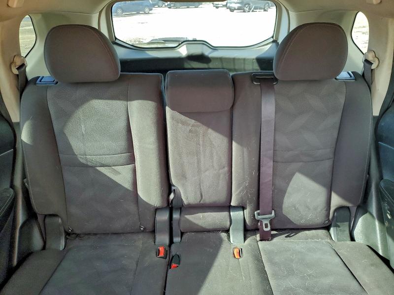 Фото 10 - NISSAN ROGUE