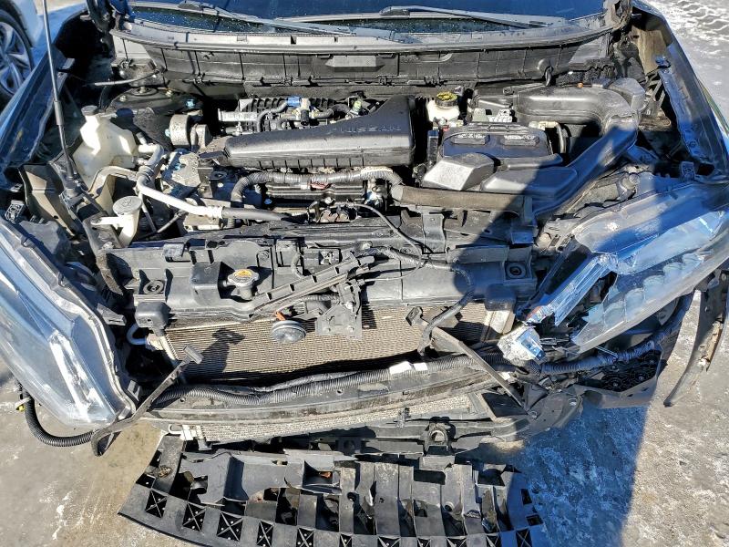 Фото 12 - NISSAN ROGUE