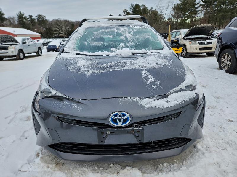 Фото 5 - TOYOTA PRIUS