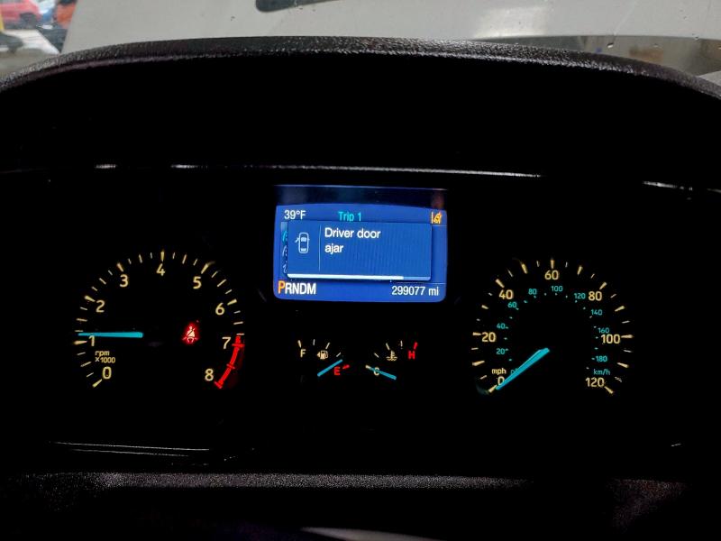 Фото 9 - FORD TRANSIT