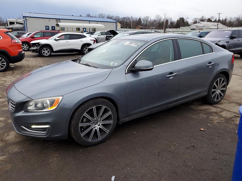 Фото 1 - VOLVO S60