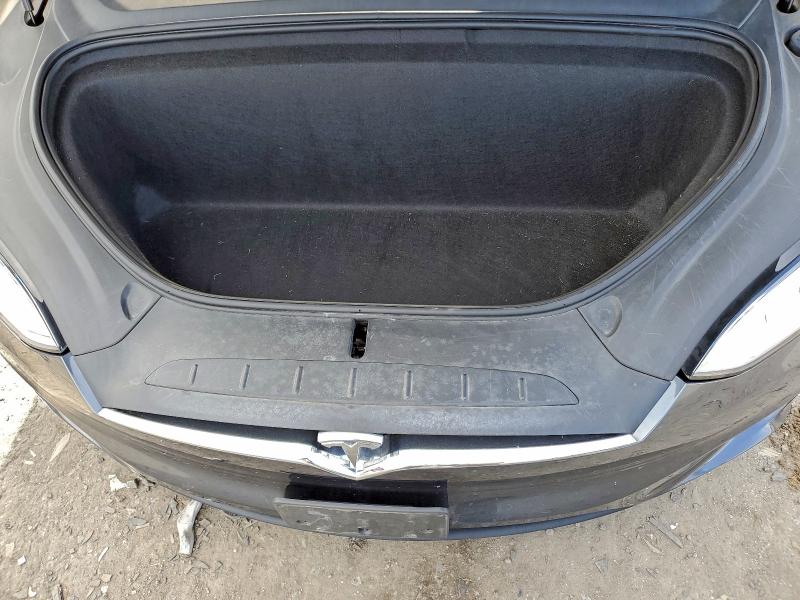 Фото 12 - TESLA MODEL X