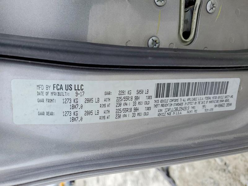 Фото 14 - JEEP GRAND CHER