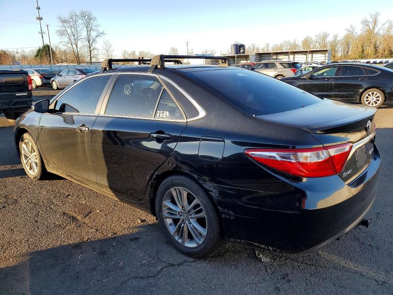 Фото 2 - TOYOTA CAMRY