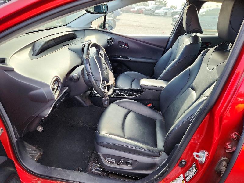 Фото 7 - TOYOTA PRIUS