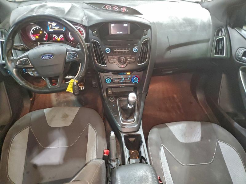 Фото 8 - FORD FOCUS