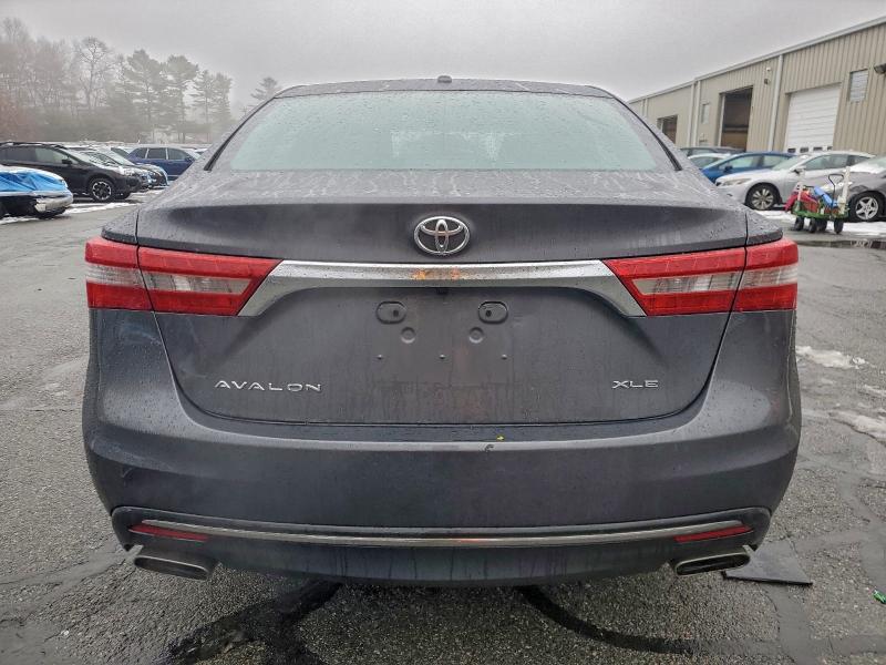 Фото 6 - TOYOTA AVALON