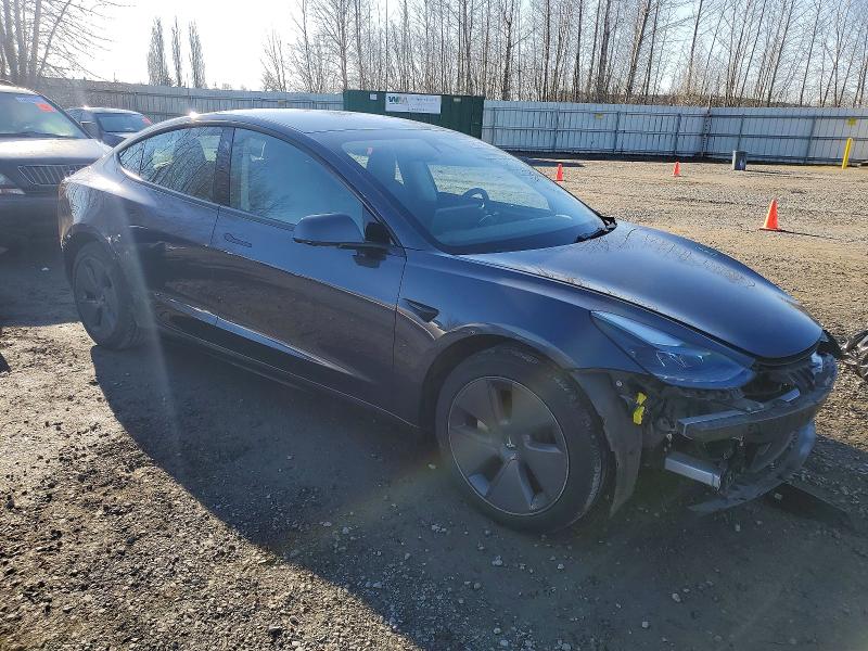 Фото 4 - TESLA MODEL 3