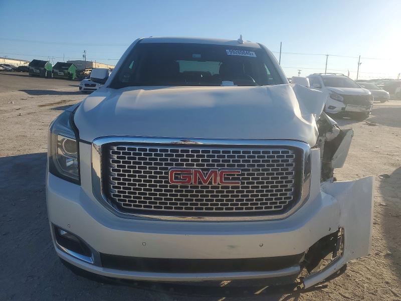 Фото 5 - GMC YUKON