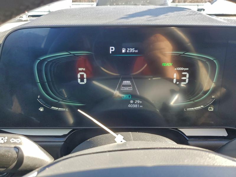 Фото 9 - KIA NIRO