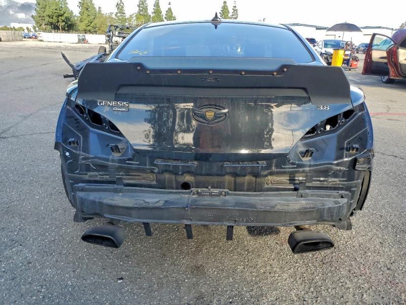 Фото 6 - HYUNDAI GENESIS