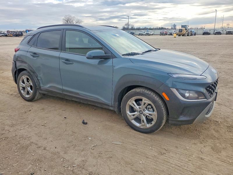 Фото 4 - HYUNDAI KONA