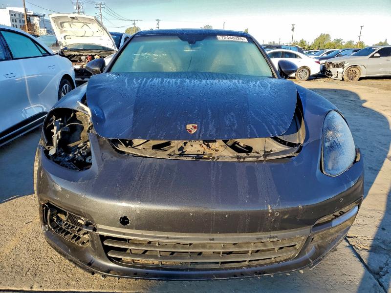 Фото 5 - PORSCHE PANAMERA