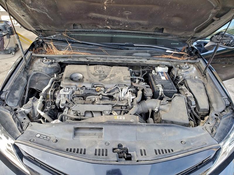 Фото 11 - TOYOTA CAMRY