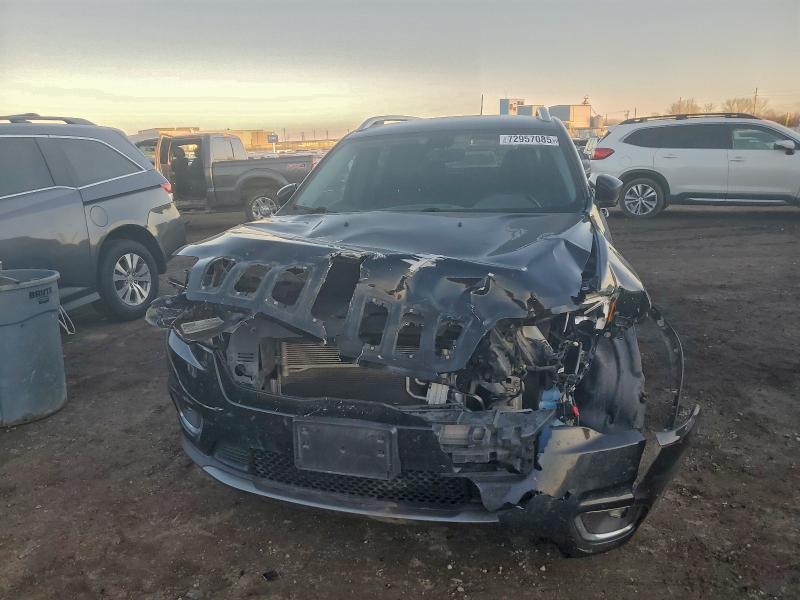 Фото 5 - JEEP GRAND CHER