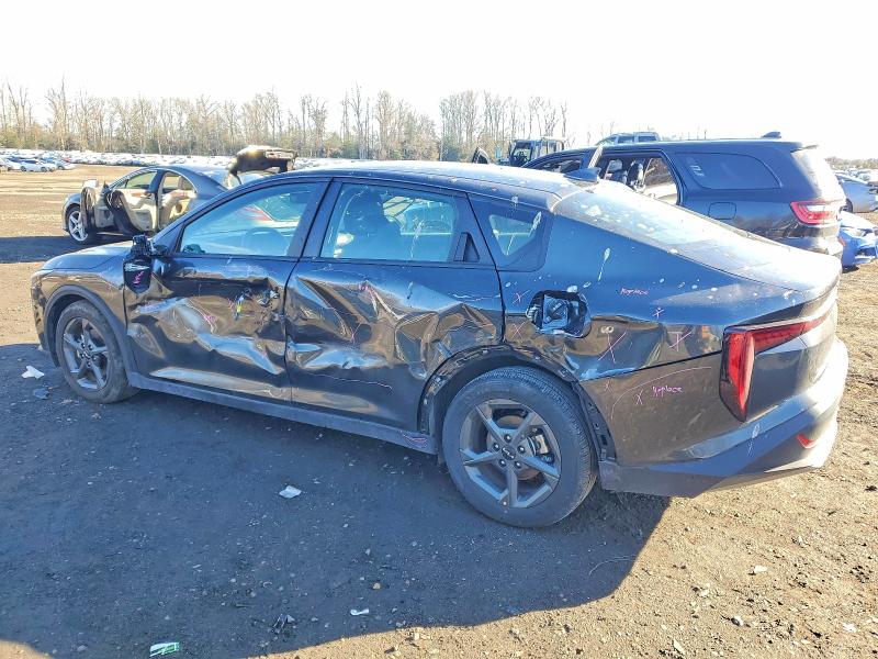 Фото 2 - KIA K4 LX