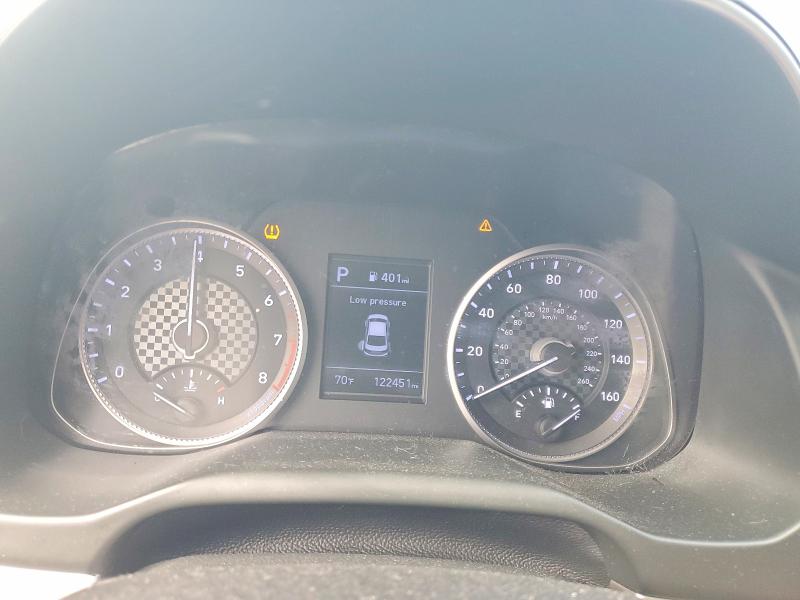 Фото 9 - HYUNDAI ELANTRA