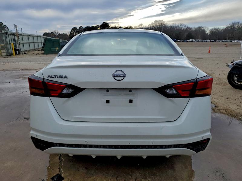 Фото 6 - NISSAN ALTIMA