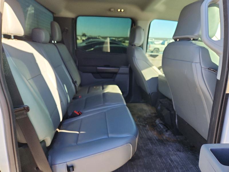 Фото 10 - FORD F-150