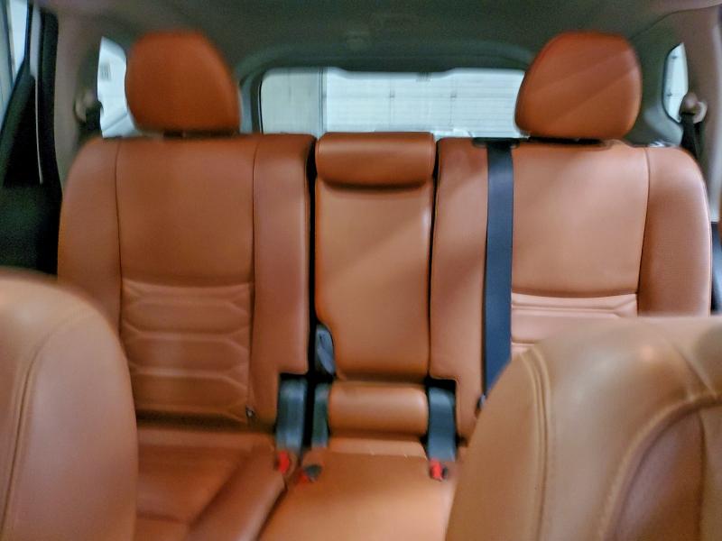 Фото 10 - NISSAN ROGUE