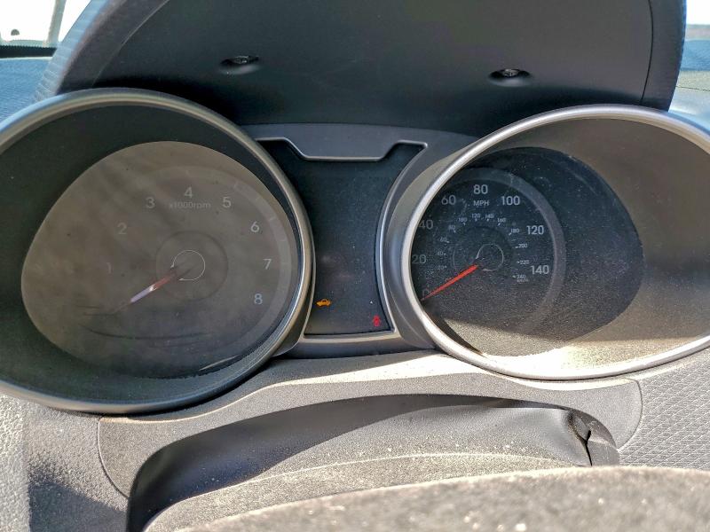 Фото 9 - HYUNDAI VELOSTER