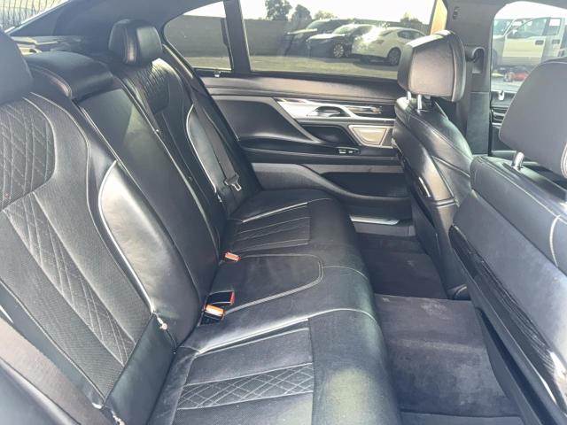 Фото 6 - BMW 7 SERIES