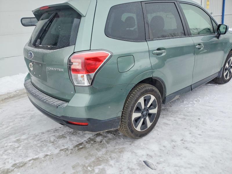 Фото 3 - SUBARU FORESTER