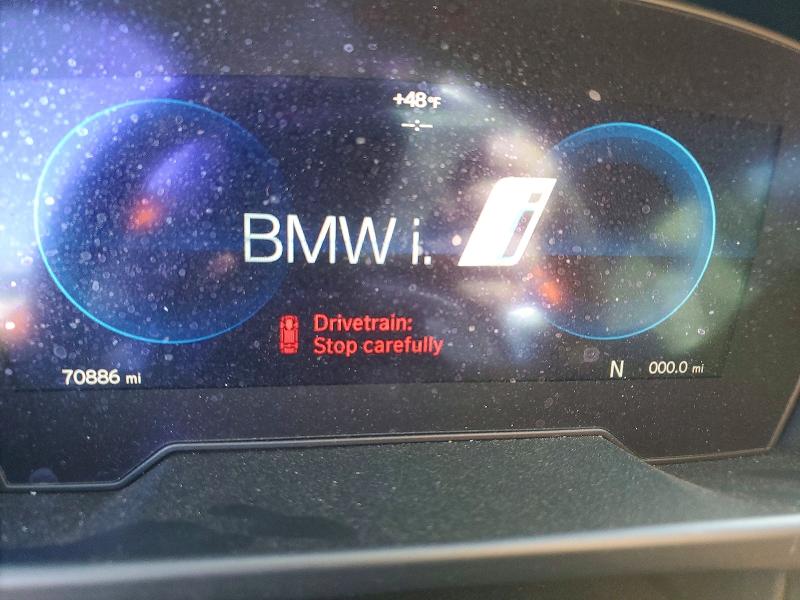 Фото 9 - BMW I SERIES