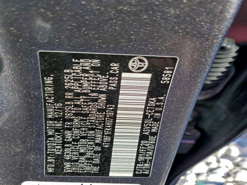 Фото 12 - TOYOTA CAMRY