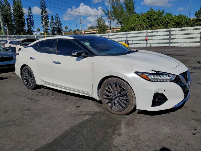 Фото 4 - NISSAN MAXIMA