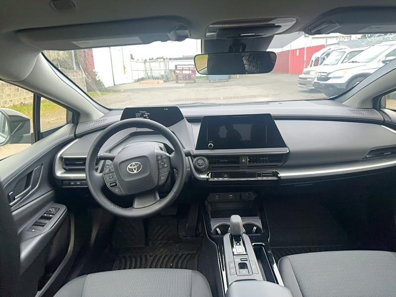 Фото 9 - TOYOTA PRIUS