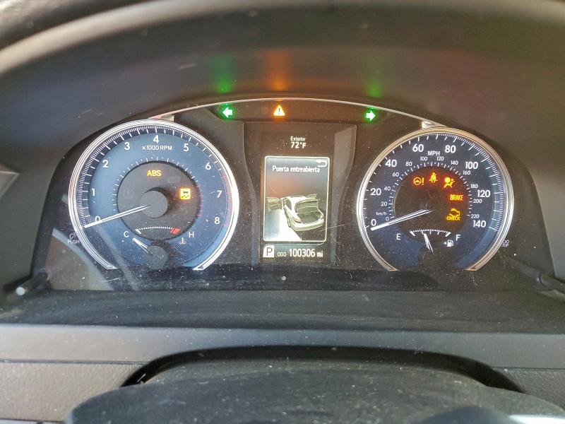 Фото 9 - TOYOTA CAMRY