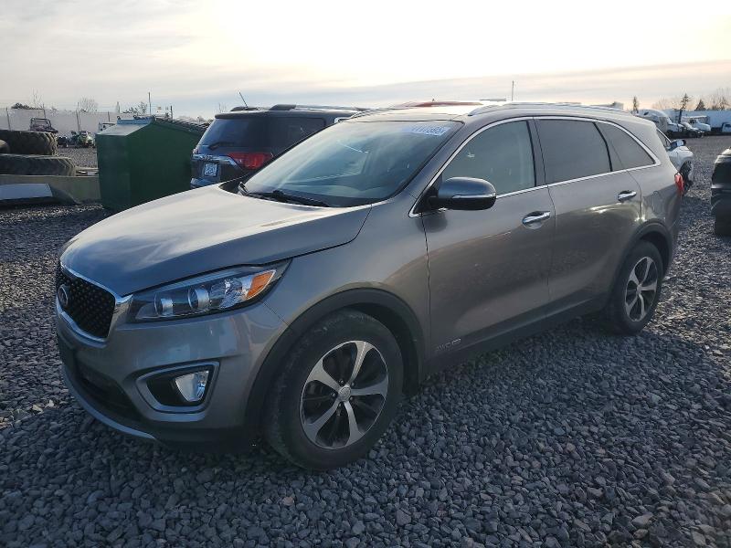 Фото 1 - KIA SORENTO