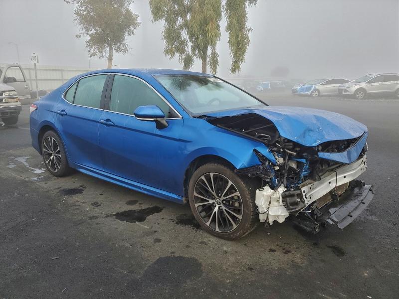 Фото 4 - TOYOTA CAMRY