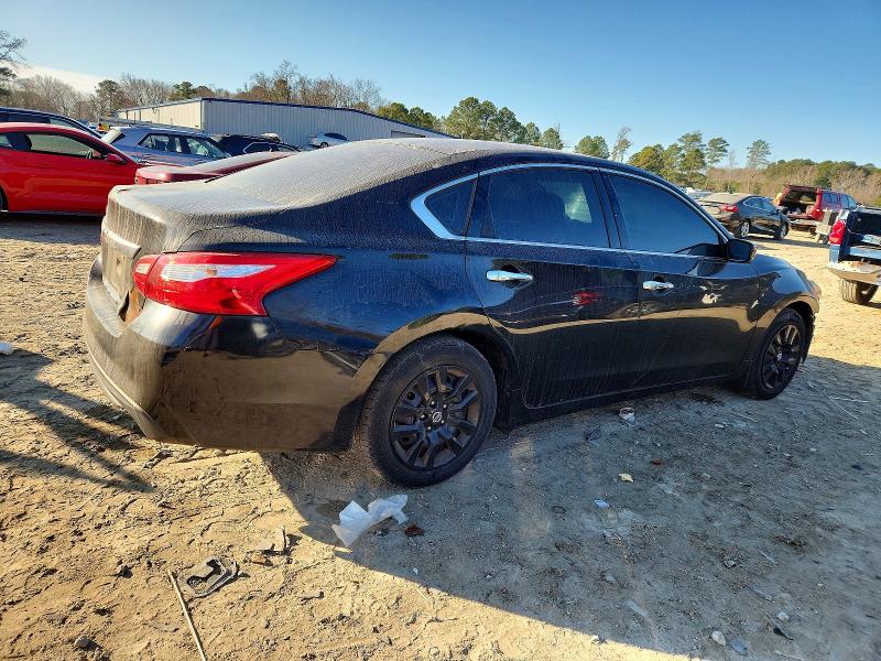 Фото 3 - NISSAN ALTIMA