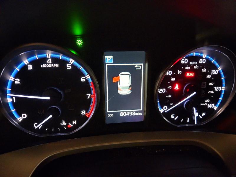 Фото 9 - TOYOTA RAV4