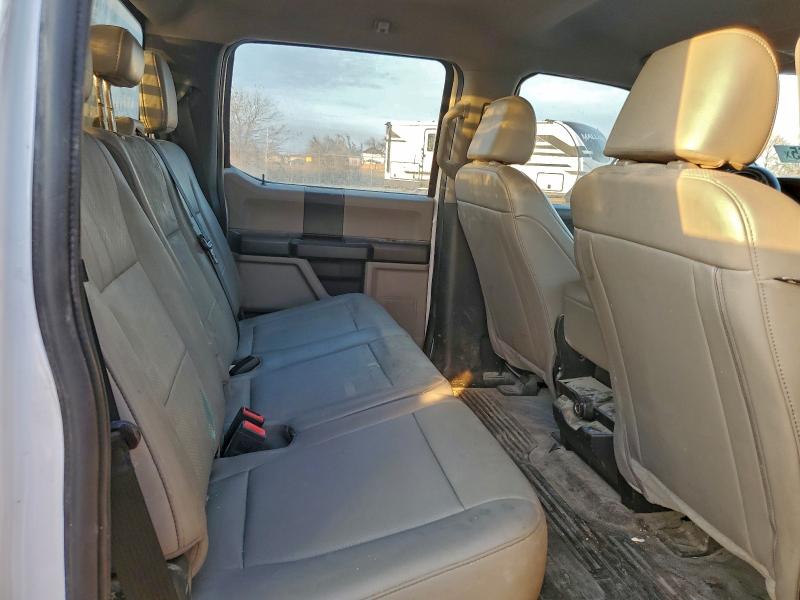 Фото 10 - FORD F350