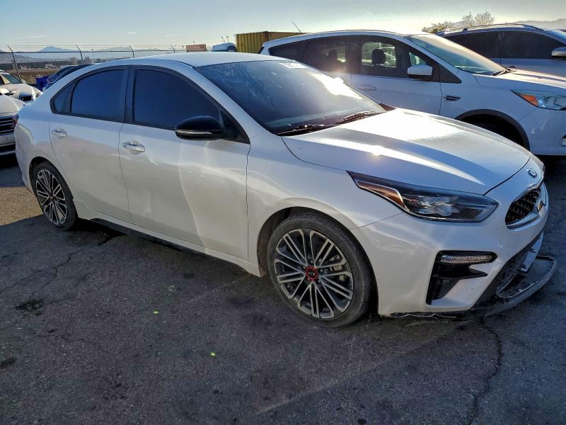 Фото 4 - KIA FORTE