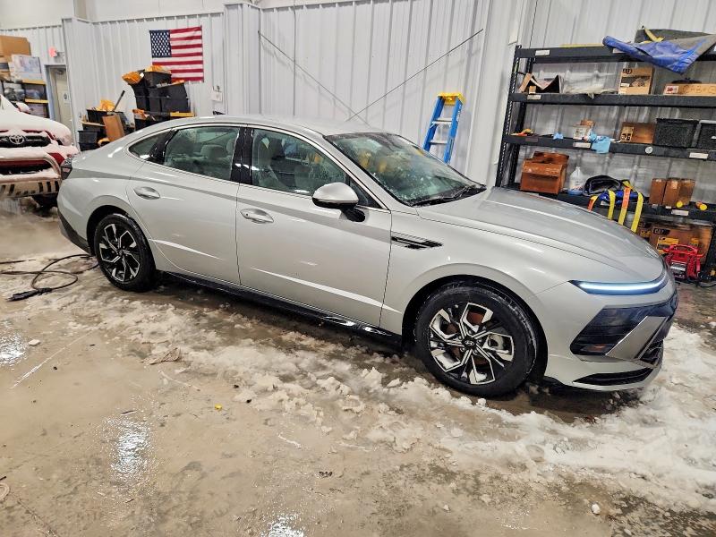 Фото 4 - HYUNDAI SONATA