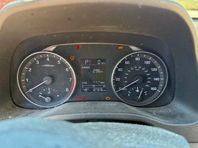 Фото 8 - HYUNDAI ELANTRA