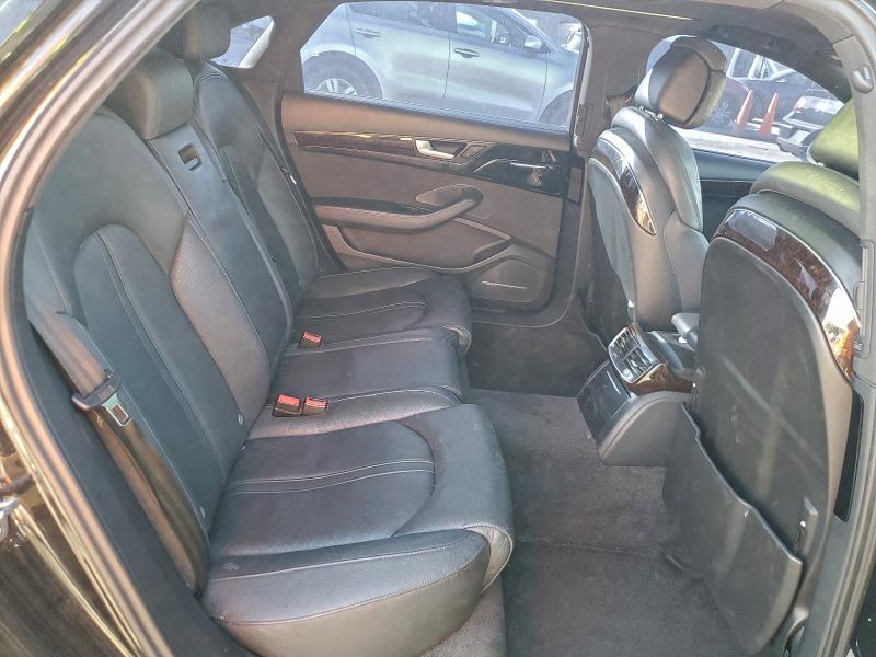 Фото 10 - AUDI A8