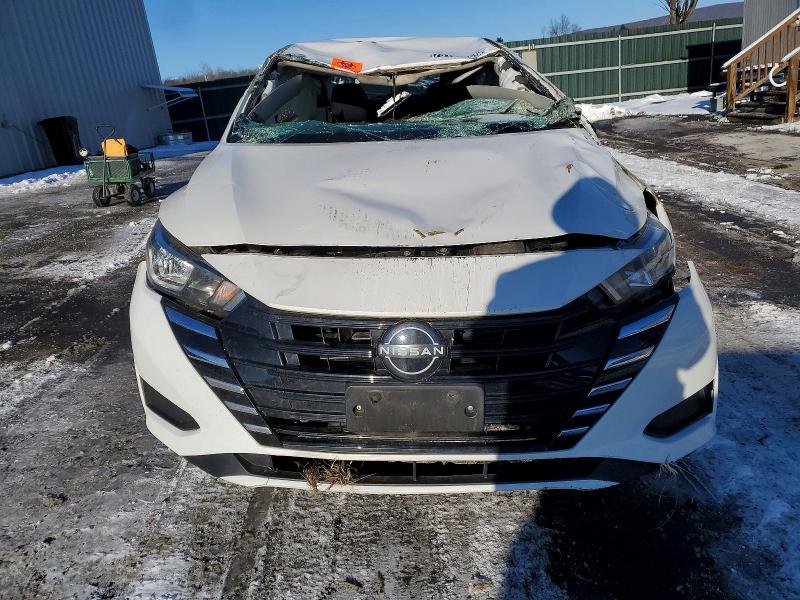 Фото 5 - NISSAN VERSA