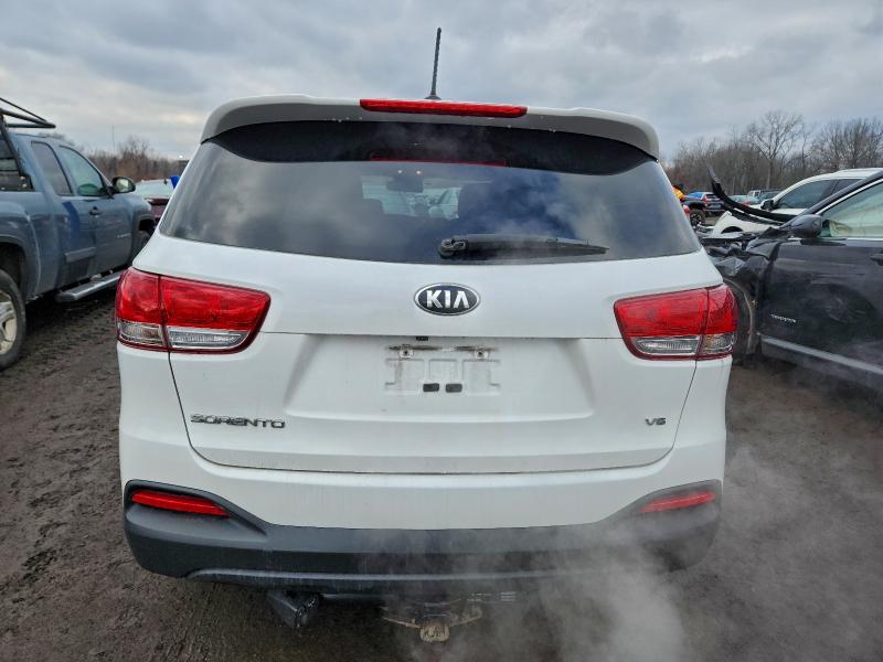 Фото 6 - KIA SORENTO