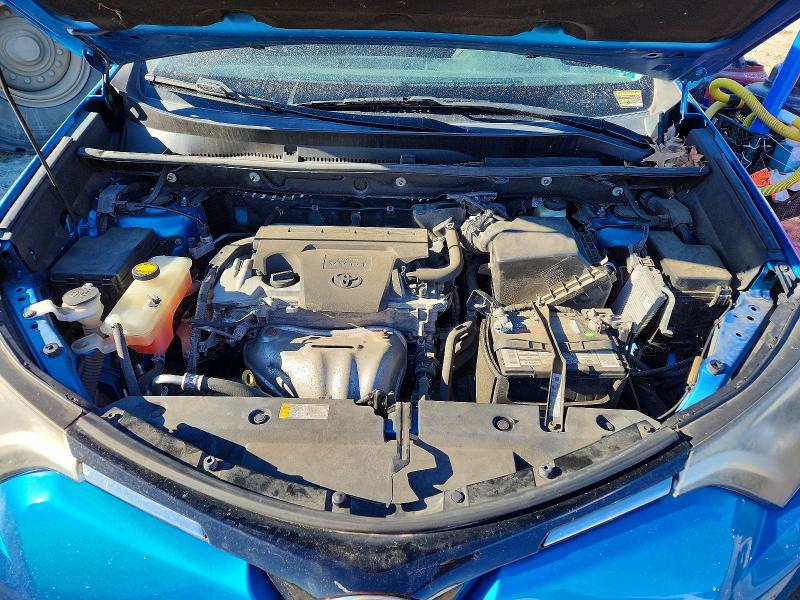 Фото 12 - TOYOTA RAV4