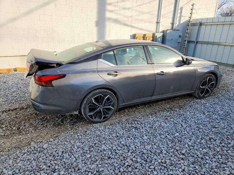 Фото 3 - NISSAN ALTIMA