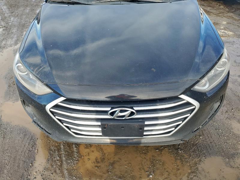 Фото 11 - HYUNDAI ELANTRA