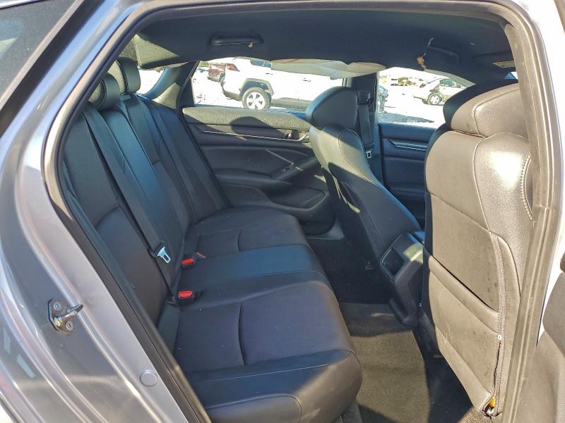 Фото 10 - HONDA ACCORD